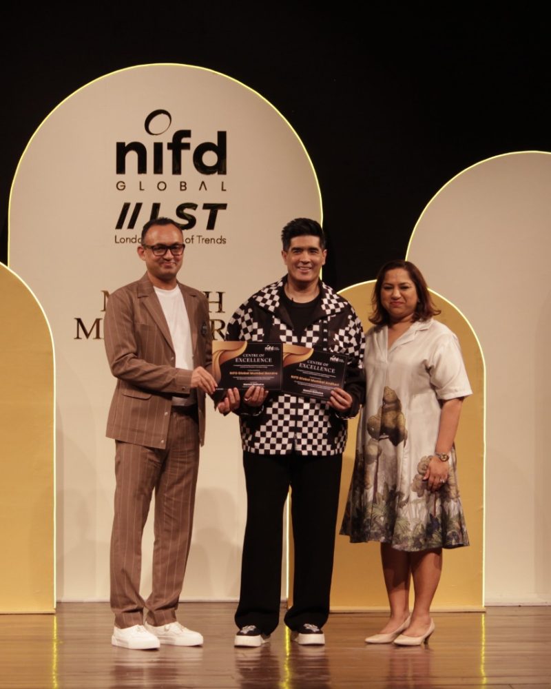 Manish Malhotra at NIF Global Mumbai fashion design institute in Mumbai student award event
